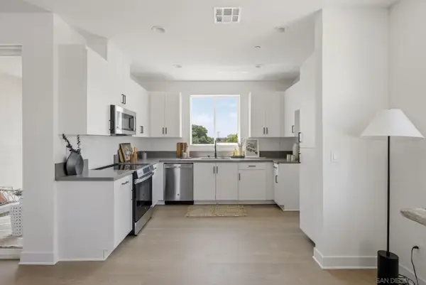 201 Sarina Ln, San Marcos, CA 92069