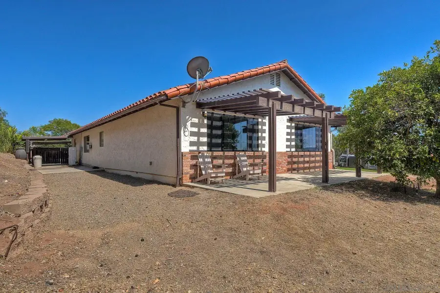 29573 Miller Rd, Valley Center, CA 92082 - #2
