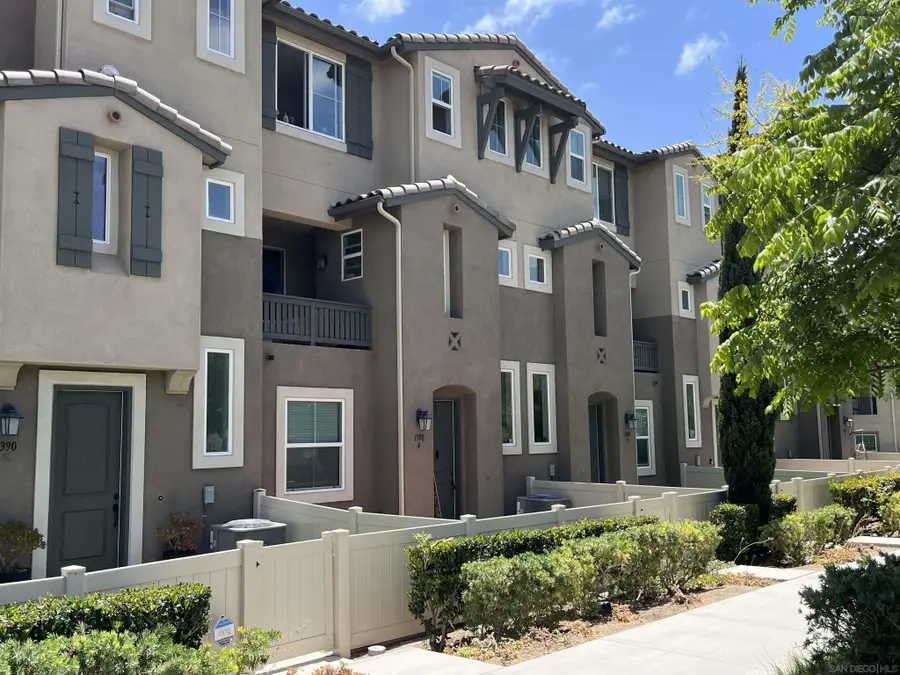 1390 Santa Victoria Rd #4, Chula Vista, CA 91913 - #3