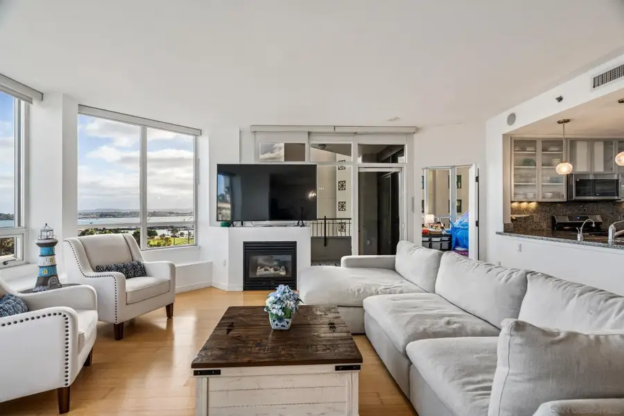 700 W Harbor Dr #705, San Diego, CA 92101 - #2