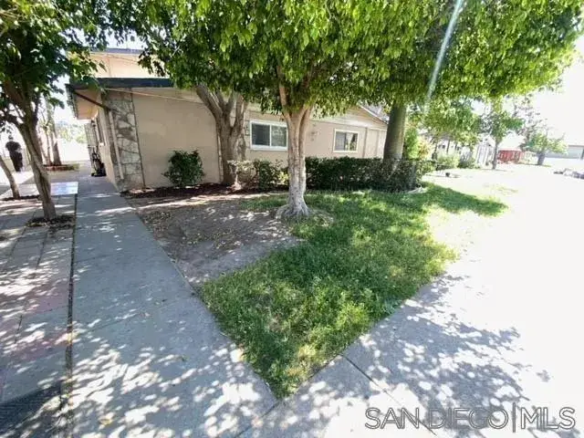 341 Lansing Cir, Escondido, CA 92025 - #2