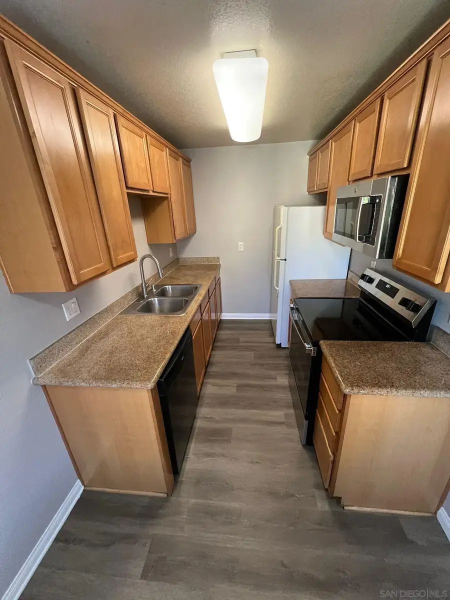 2360 Paseo De Laura #16, Oceanside, CA 92056 - #3