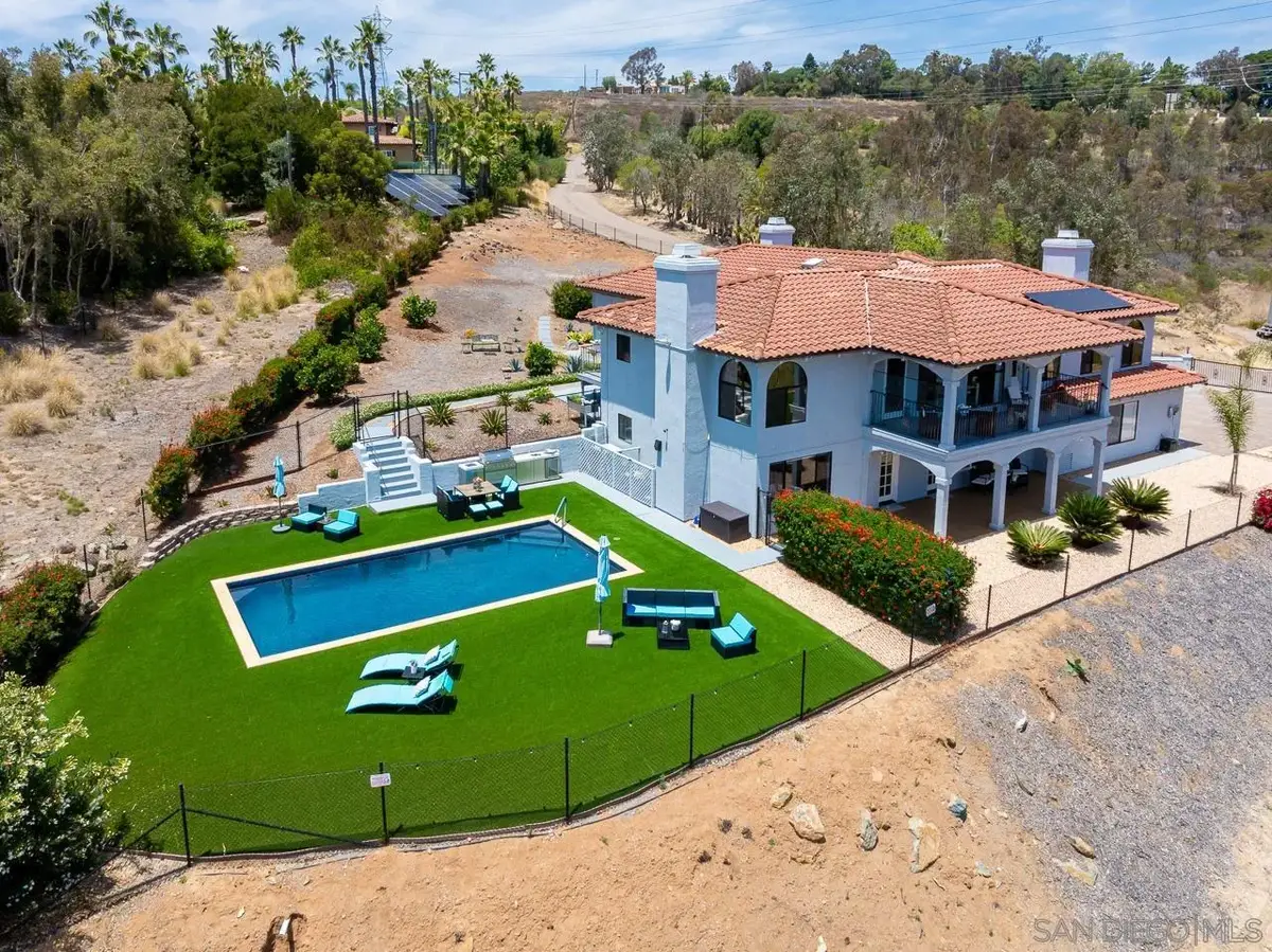 7087 Rancho Santa Fe View Ct., Rancho Santa Fe, CA 92067 - #1