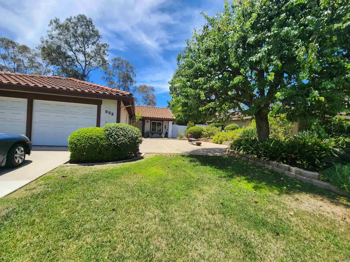 723 Santa Camelia, Solana Beach, CA 92075 - #1