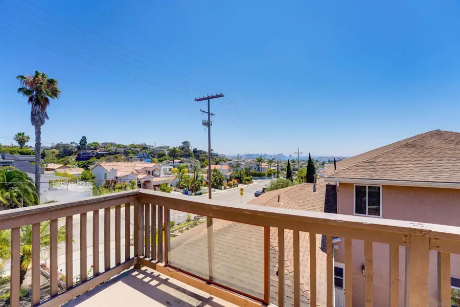 3449 Macaulay St, San Diego, CA 92106 - #2