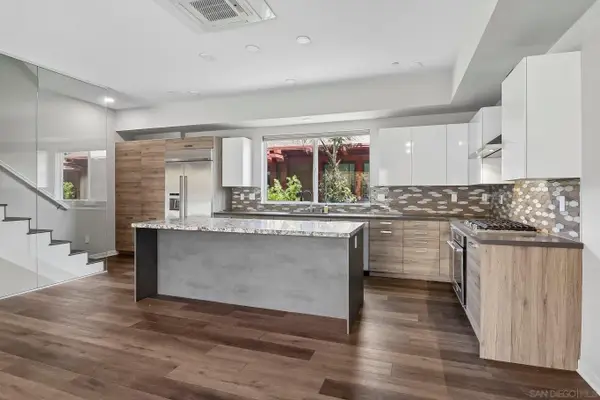 3533 3rd Ave, San Diego, CA 92103