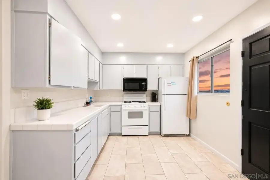 4875 Cole St #61, San Diego, CA 92117 - #2