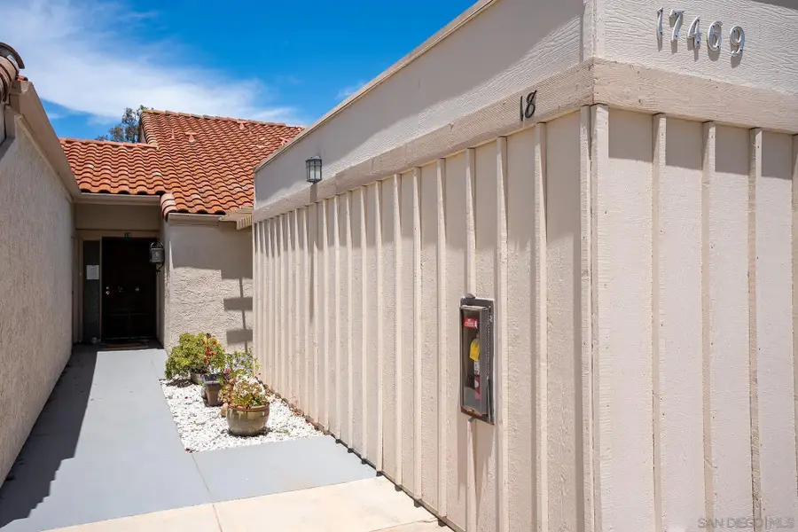 17469 Plaza Abierto #18, San Diego, CA 92128 - #2