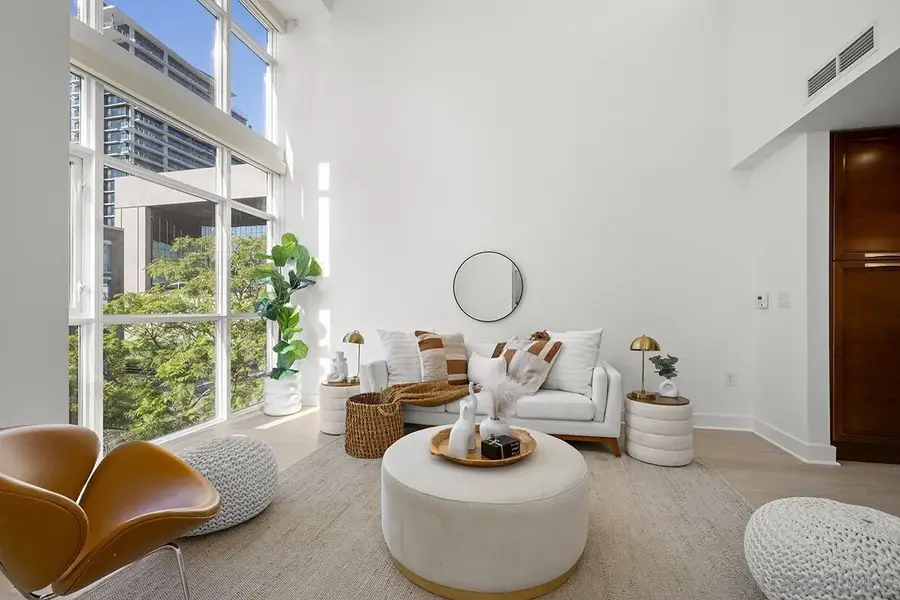 1325 Pacific Highway #313, San Diego, CA 92101 - #3