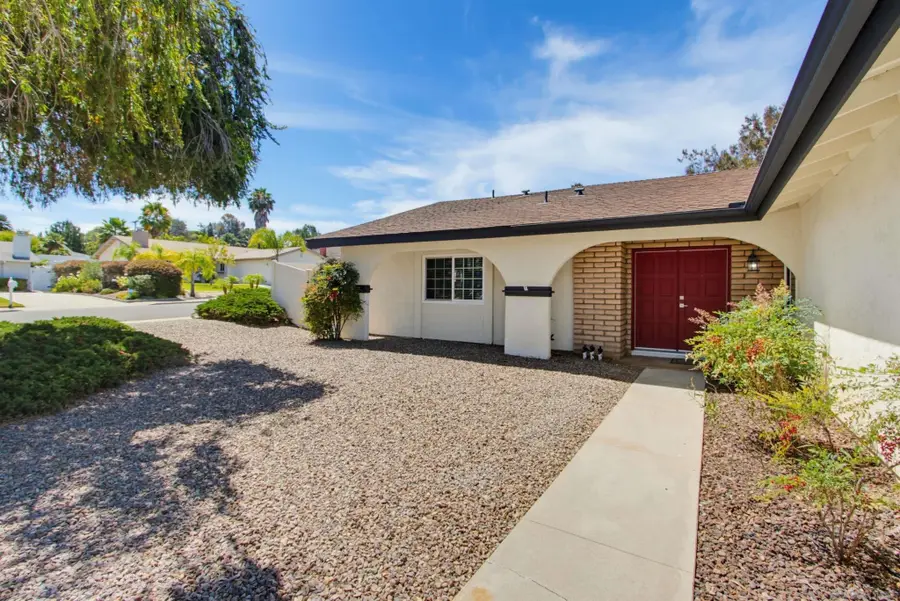 1121 La Mirada Ave, Escondido, CA 92026 - #2