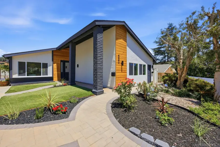 6690 Gullstrand St, San Diego, CA 92122 - #2