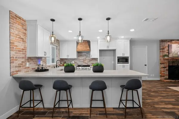 16604 Swartz Canyon Rd, Ramona, CA 92065
