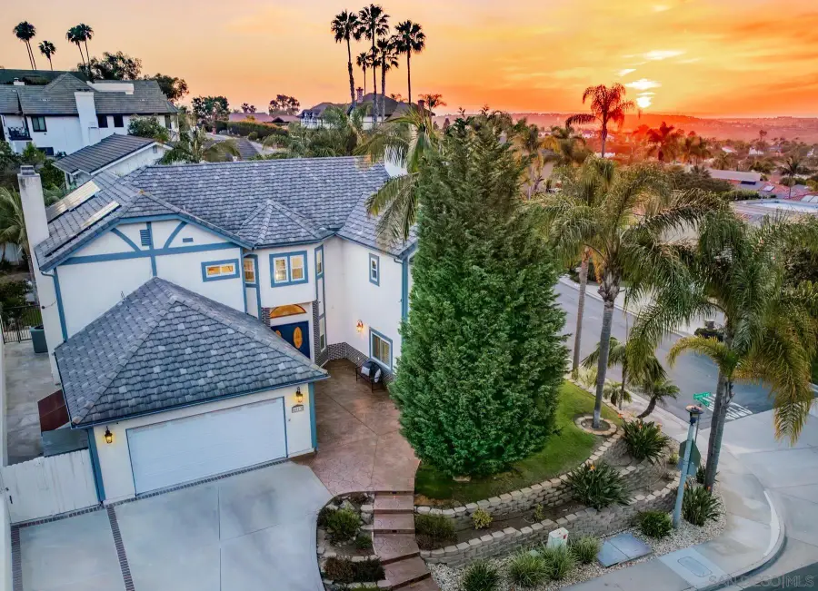 6823 Corintia St, Carlsbad, CA 92009 - #2