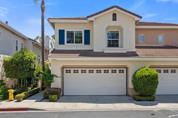 13051 Caminito Bautizo, San Diego, CA 92130