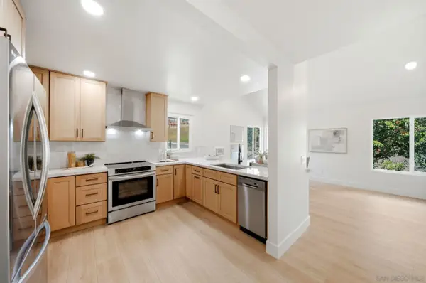 930 Via Mil Cumbres #116, Solana Beach, CA 92075