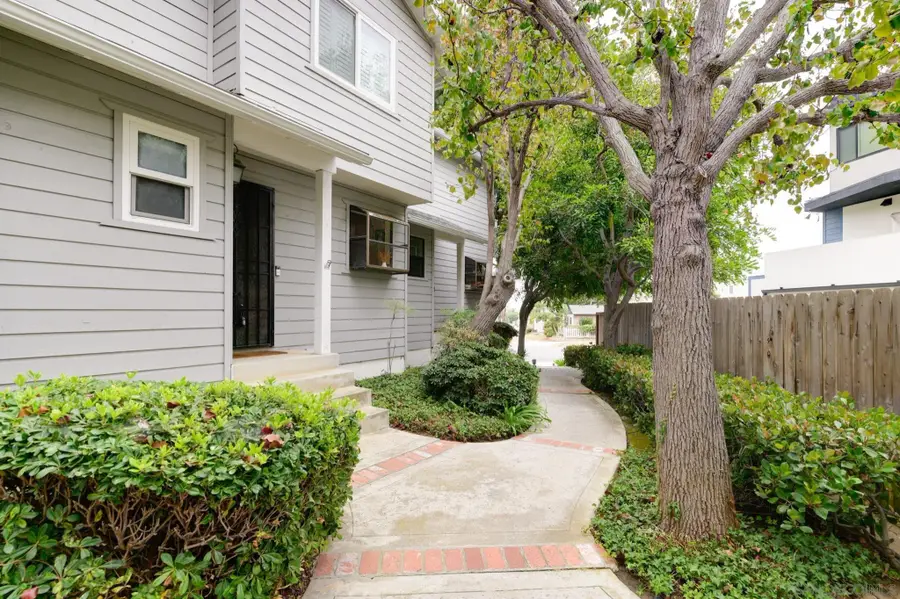1994 Diamond #2, San Diego, CA 92109 - #2