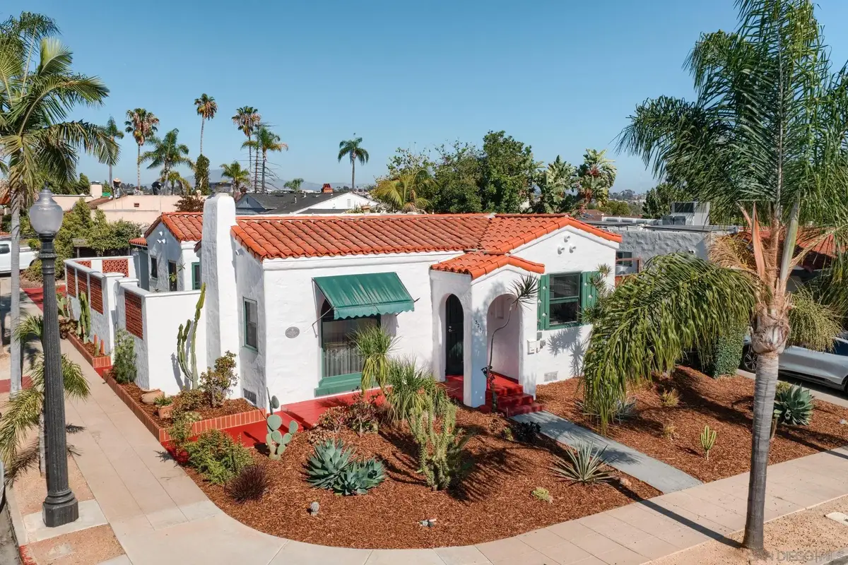 3261 Belle Isle, San Diego, CA 92105 - #1