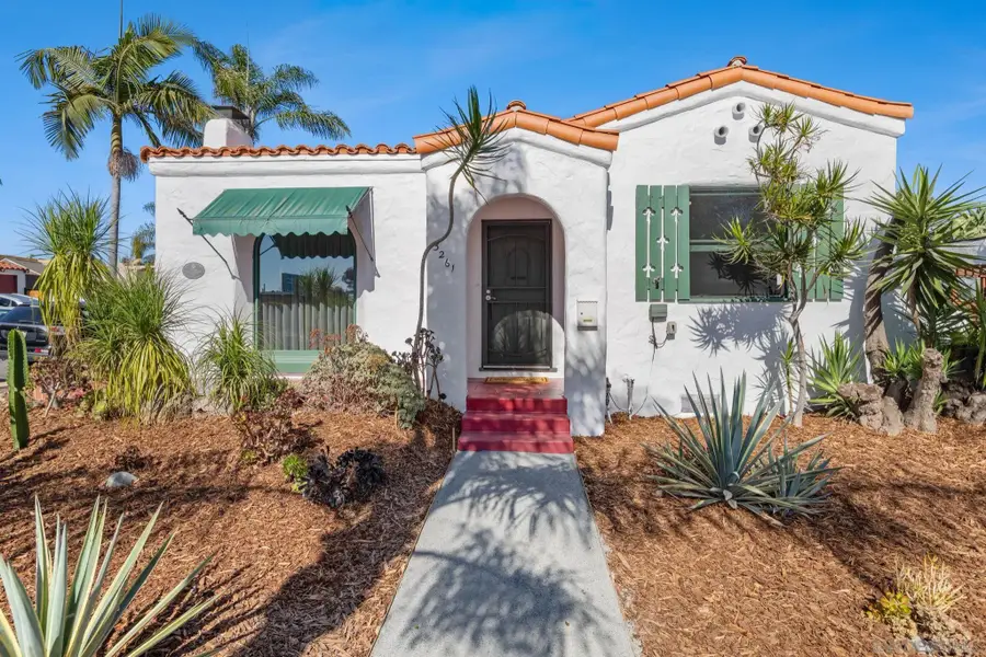 3261 Belle Isle, San Diego, CA 92105 - #2
