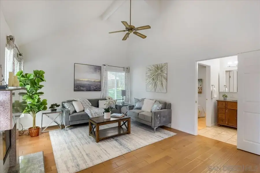 5160 Fino Dr., San Diego, CA 92124 - #3