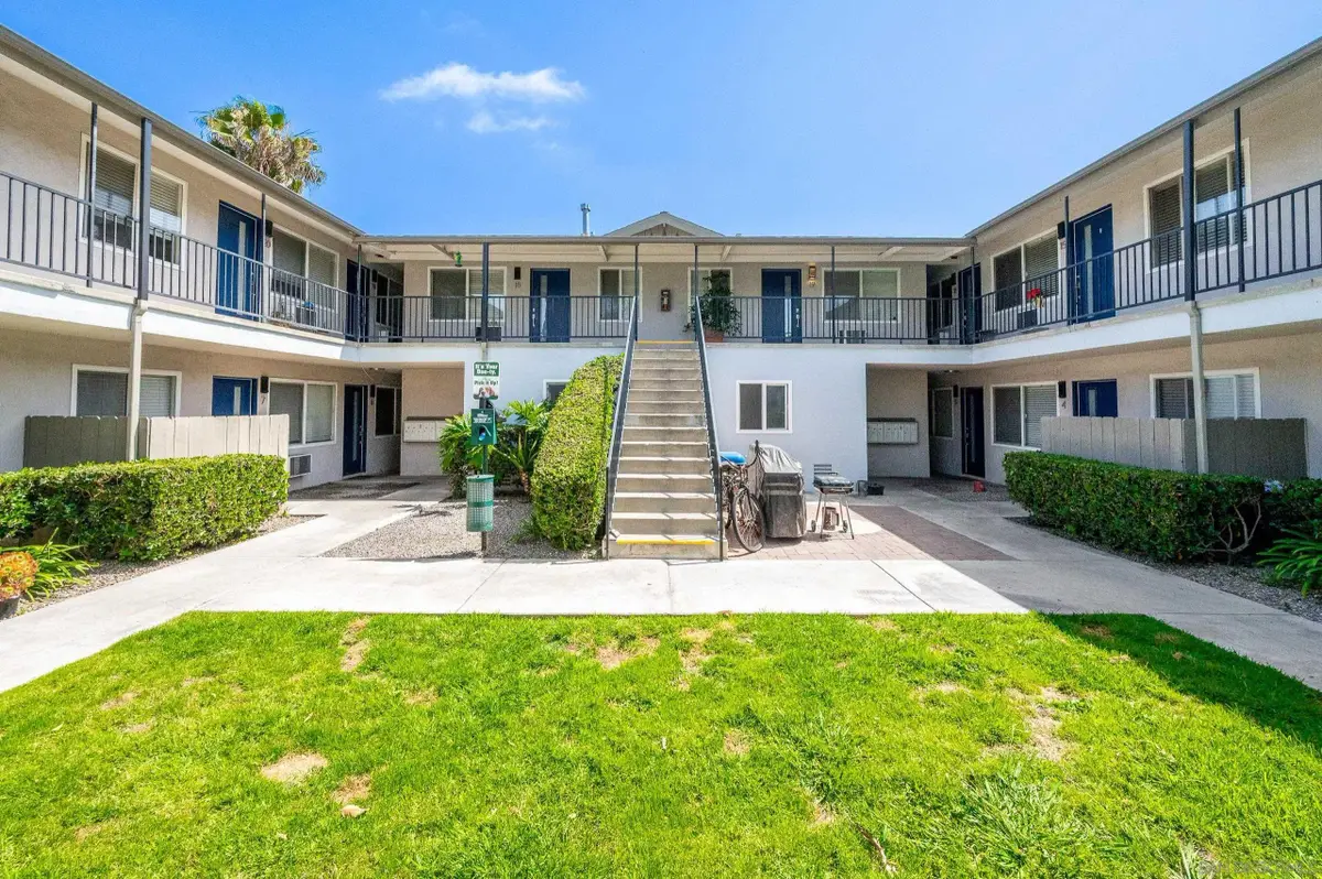 8969 Grossmont Blvd, La Mesa, CA 91941 - #1
