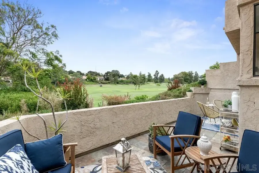170 Las Banderas Dr, Solana Beach, CA 92075 - #2