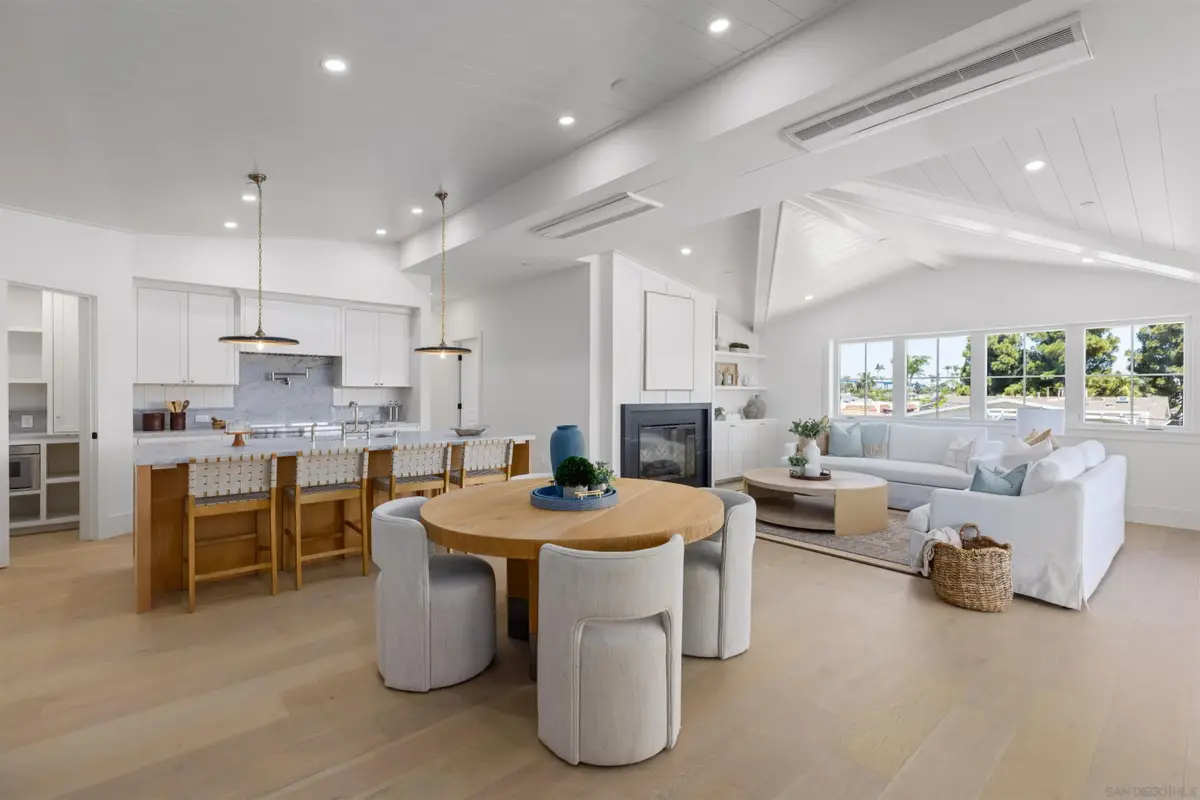 747 Orange Ave #304, Coronado, CA 92118 - #1