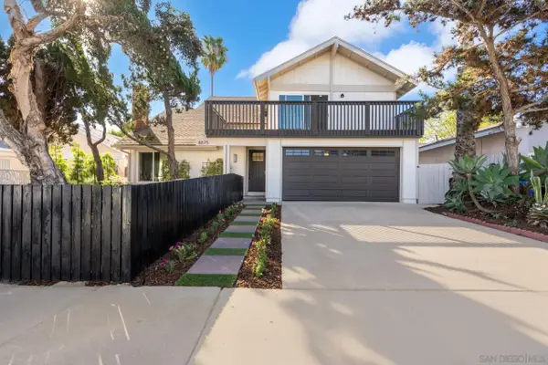 8875 Alphecca, San Diego, CA 92126