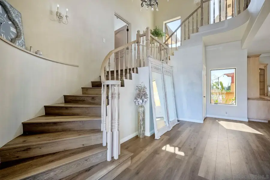 2736 Via Chinarros, Alpine, CA 91901 - #3