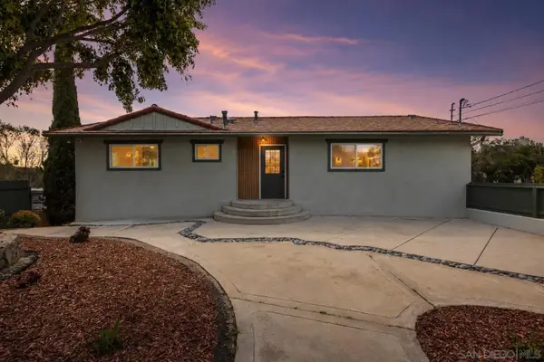 361 E Indian Rock Rd, Vista, CA 92084