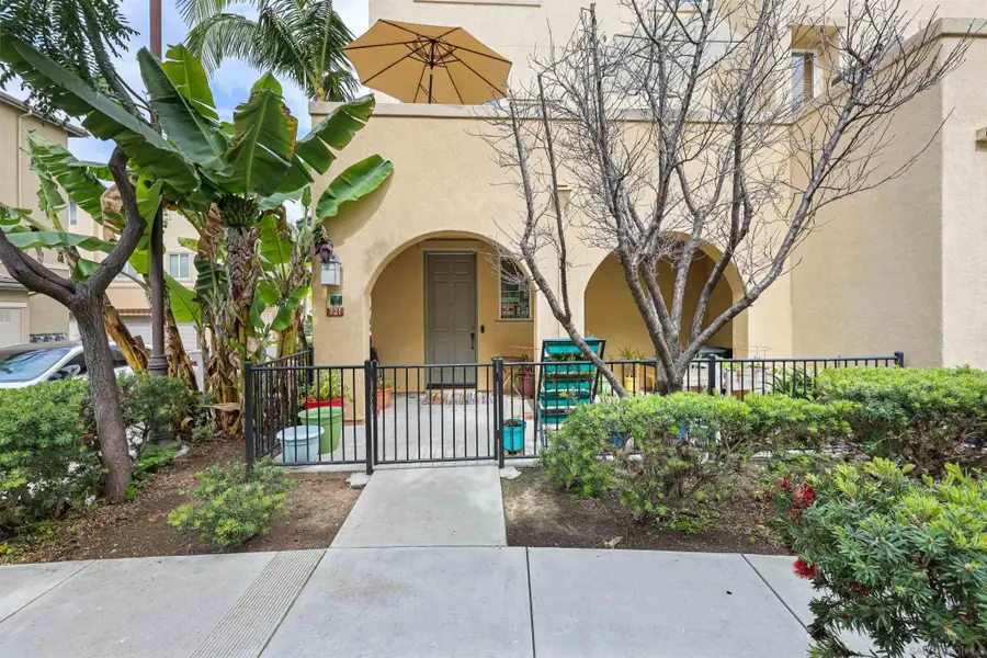 721 Paradise, National City, CA 91950 - #2