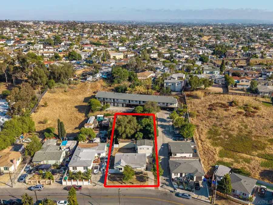 5321 Santa Margarita, San Diego, CA 92114 - #2