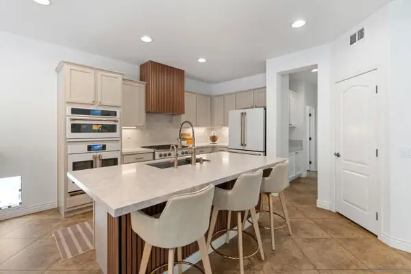 30856 E Green, Murrieta, CA 92563