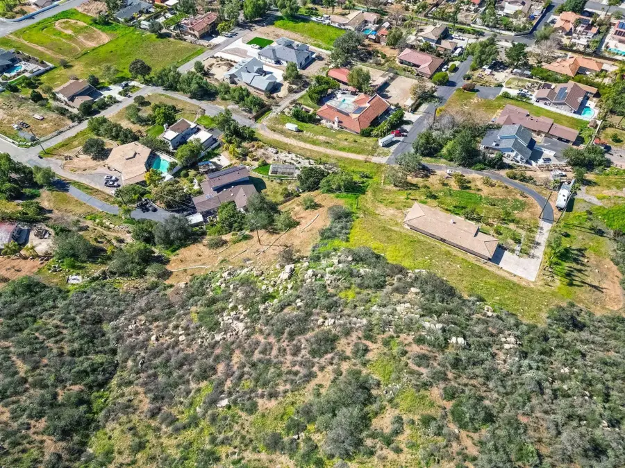 44 Carlson Ct, Poway, CA 92064 - #2