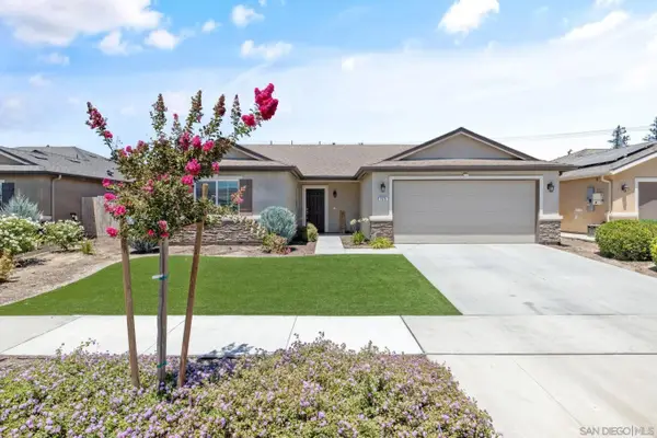 1976 W Ambassador Way, Hanford, CA 93230