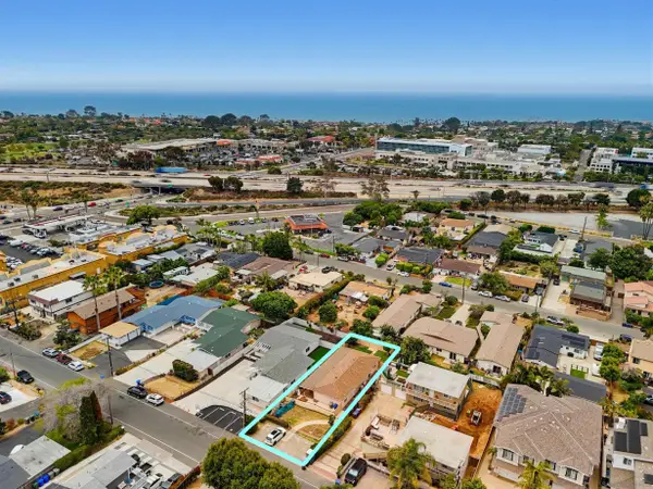 1090 Gardena Rd, Encinitas, CA 92024