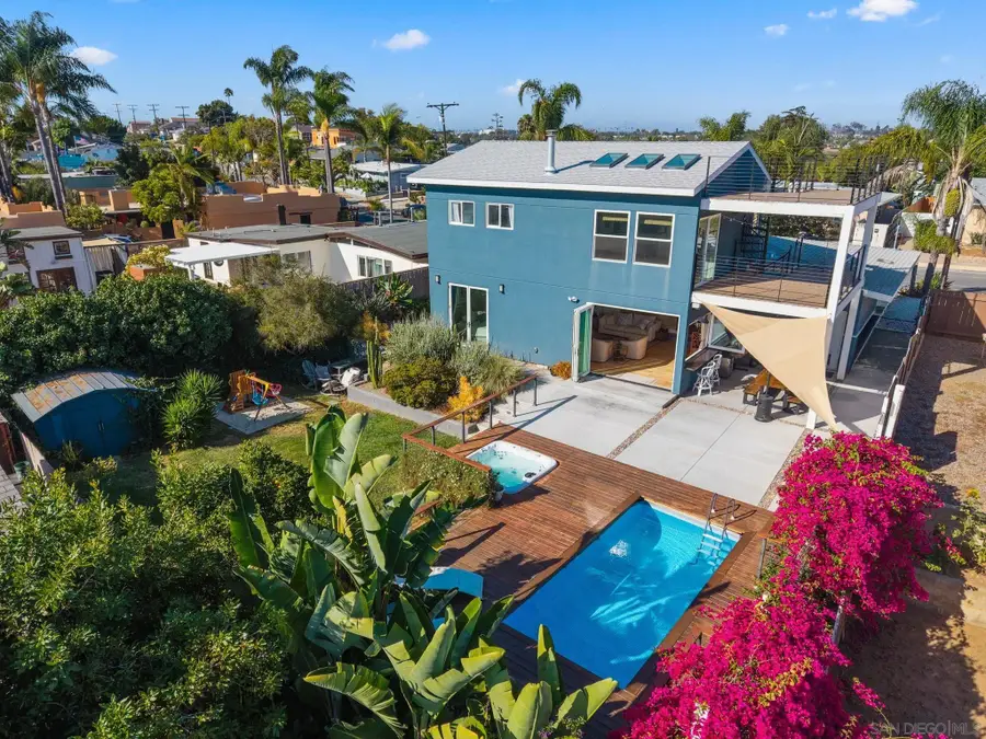 3544 Tomahawk Lane, San Diego, CA 92117 - #3