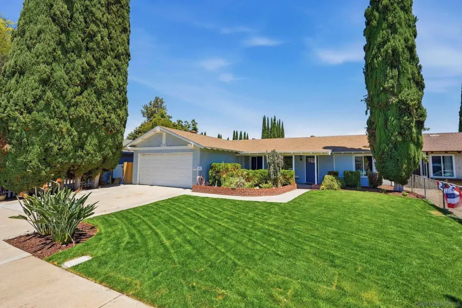 13736 Woodgate Pl, Poway, CA 92064 - #2