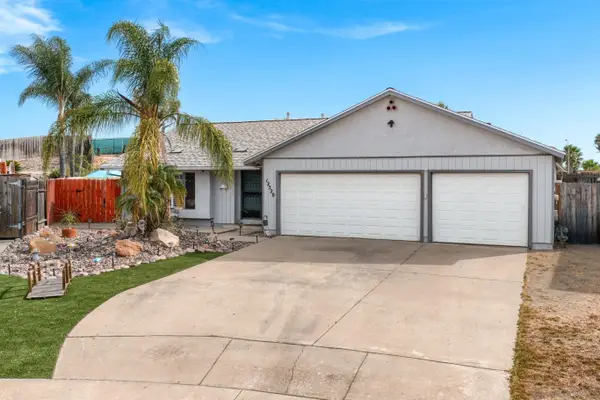 12520 Hay Ct., El Cajon, CA 92021