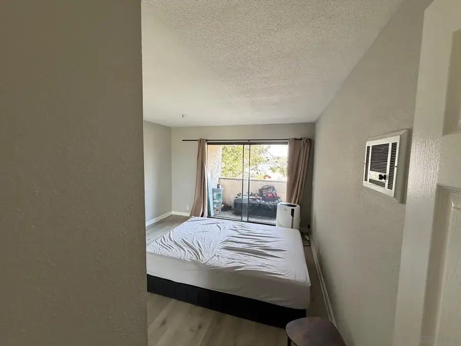4041 Oakcrest Dr #307, San Diego, CA 92105 - #3