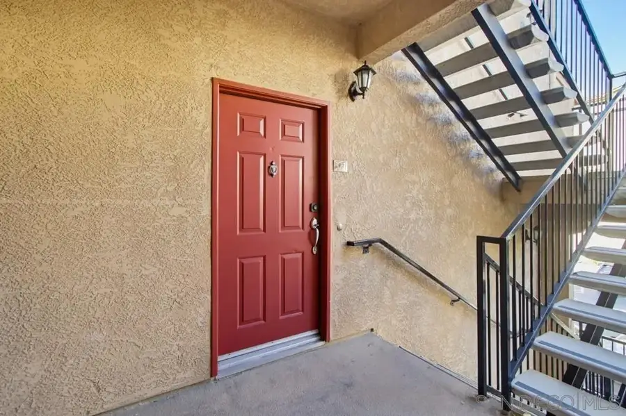 3825 Elijah #327, San Diego, CA 92130 - #2
