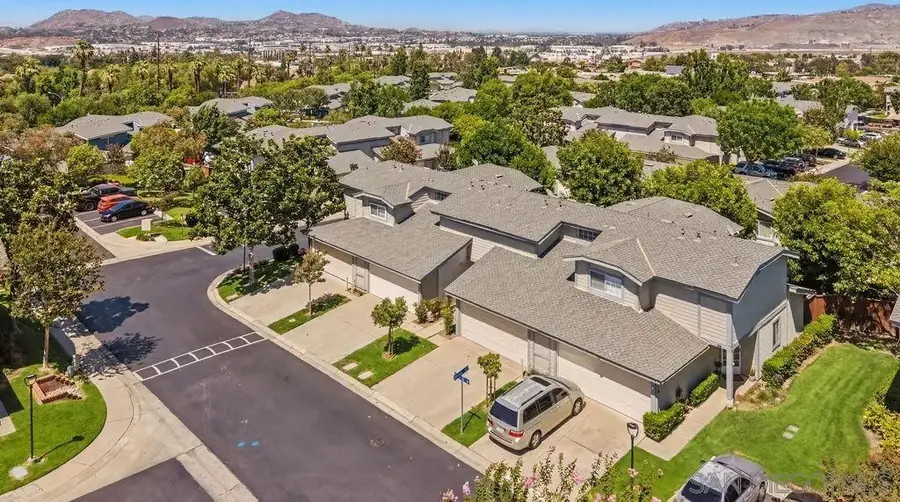 1721 Maxwell #B, Corona, CA 92881 - #2