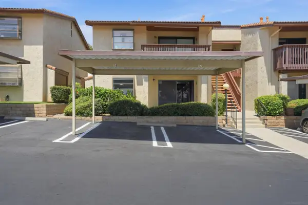 440 Citracado Prkw #9, Escondido, CA 92025