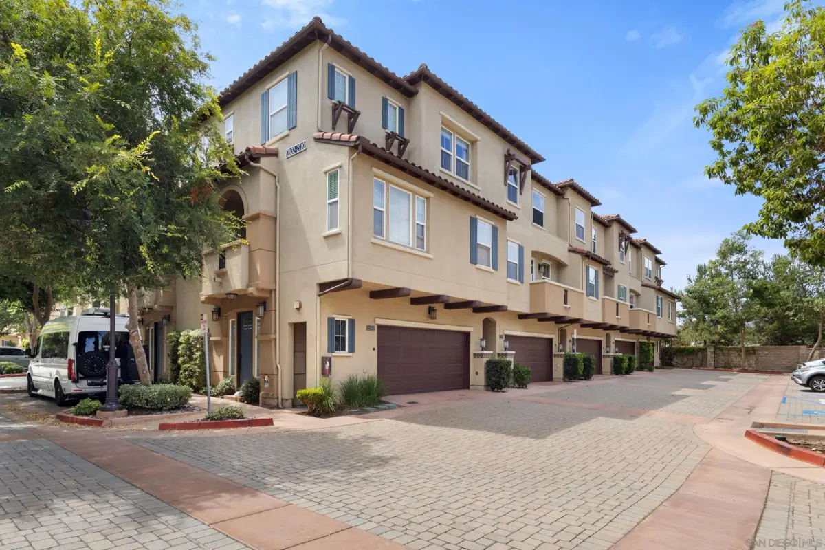 2104 Cosmo Way, San Marcos, CA 92078 - #1