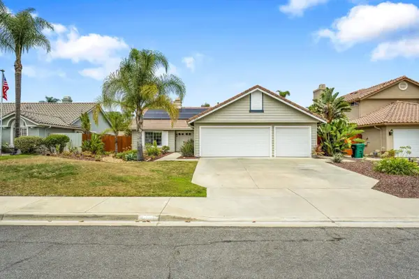 5521 Daybreak Ct, Oceanside, CA 92057