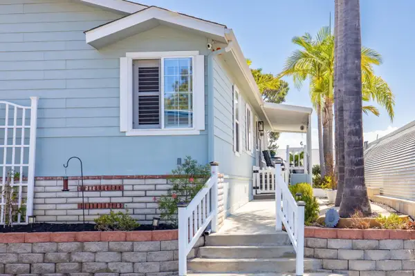 1145 E Barham Dr #SPC 234, San Marcos, CA 92078