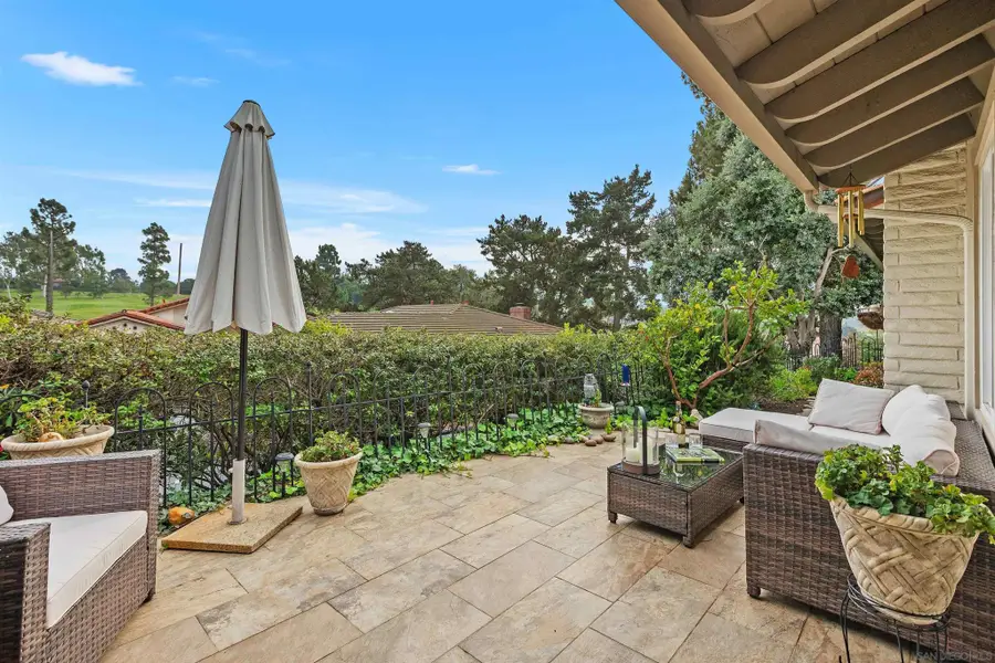 115 Vallarta Ct, Solana Beach, CA 92075 - #3