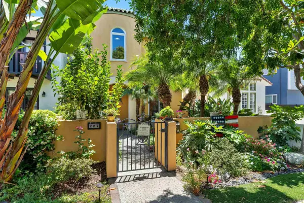 227 C Avenue, Coronado, CA 92118