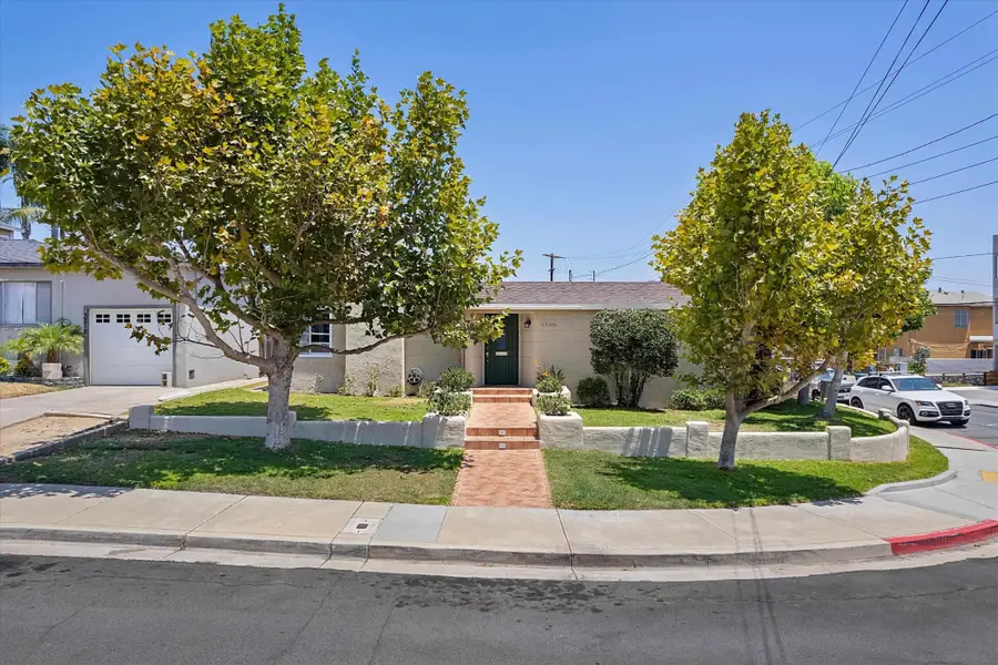 3204 Ingelow St., San Diego, CA 92106 - #2