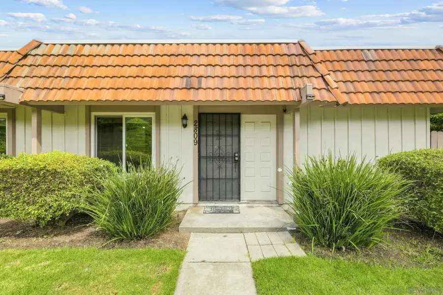 2809 Via Cascada, Carlsbad, CA 92010 - #2