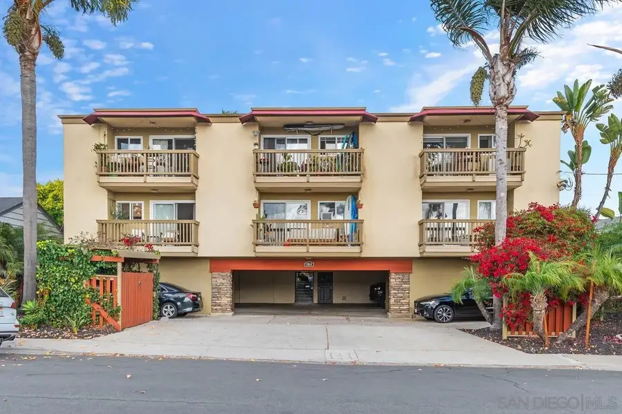 1964 Chalcedony #Unit 4, San Diego, CA 92109 - #2